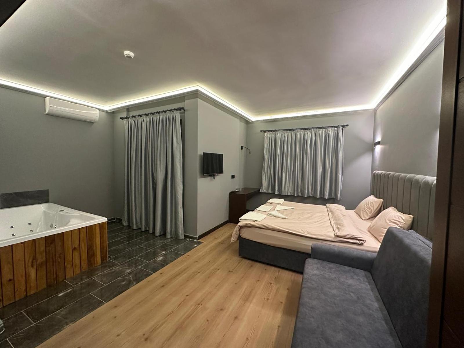 Hotel Park Polonezkoey 3*
