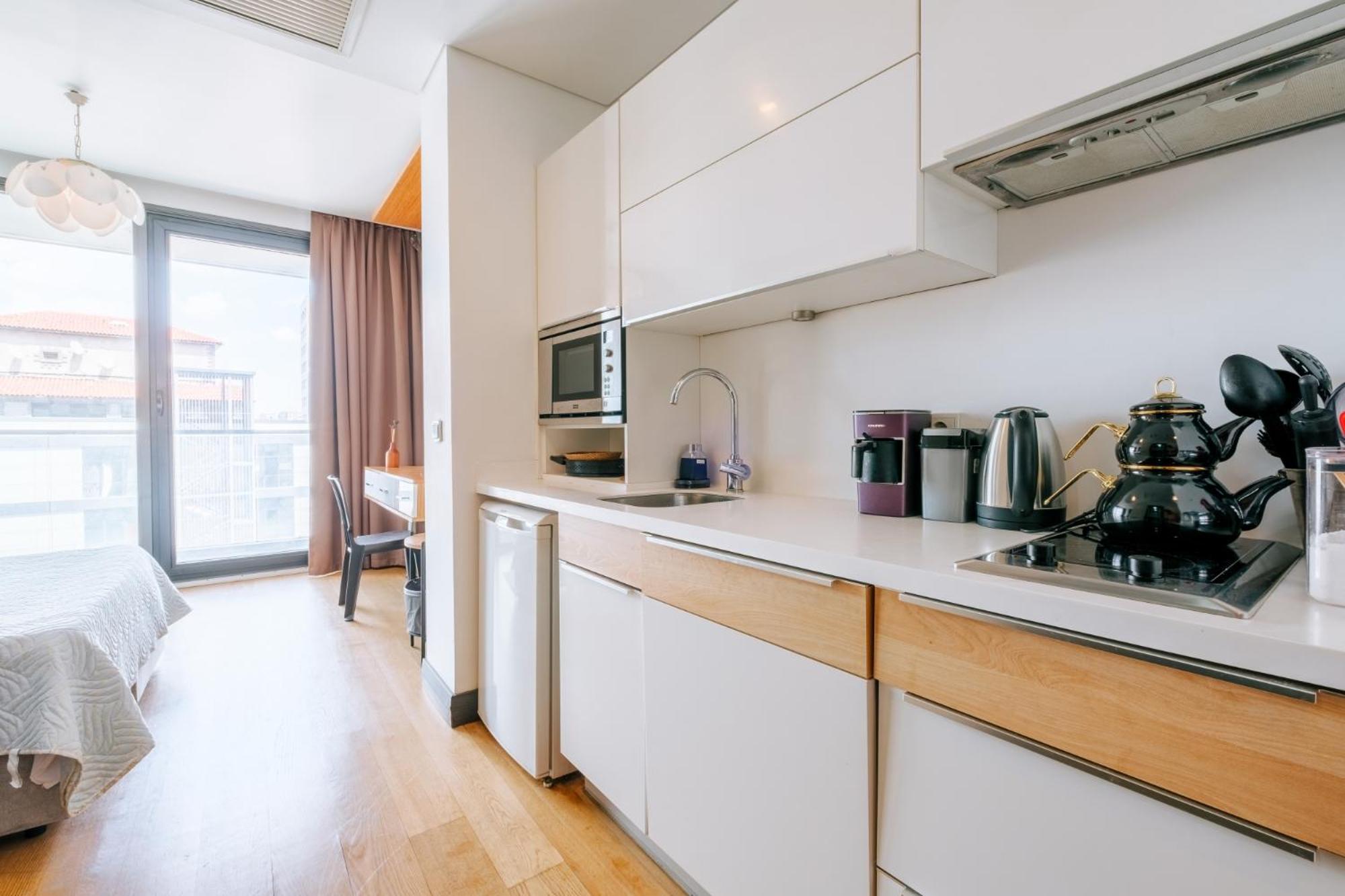 Cozy Studio Flat W Balcony 10 Min To Marmara Forum *