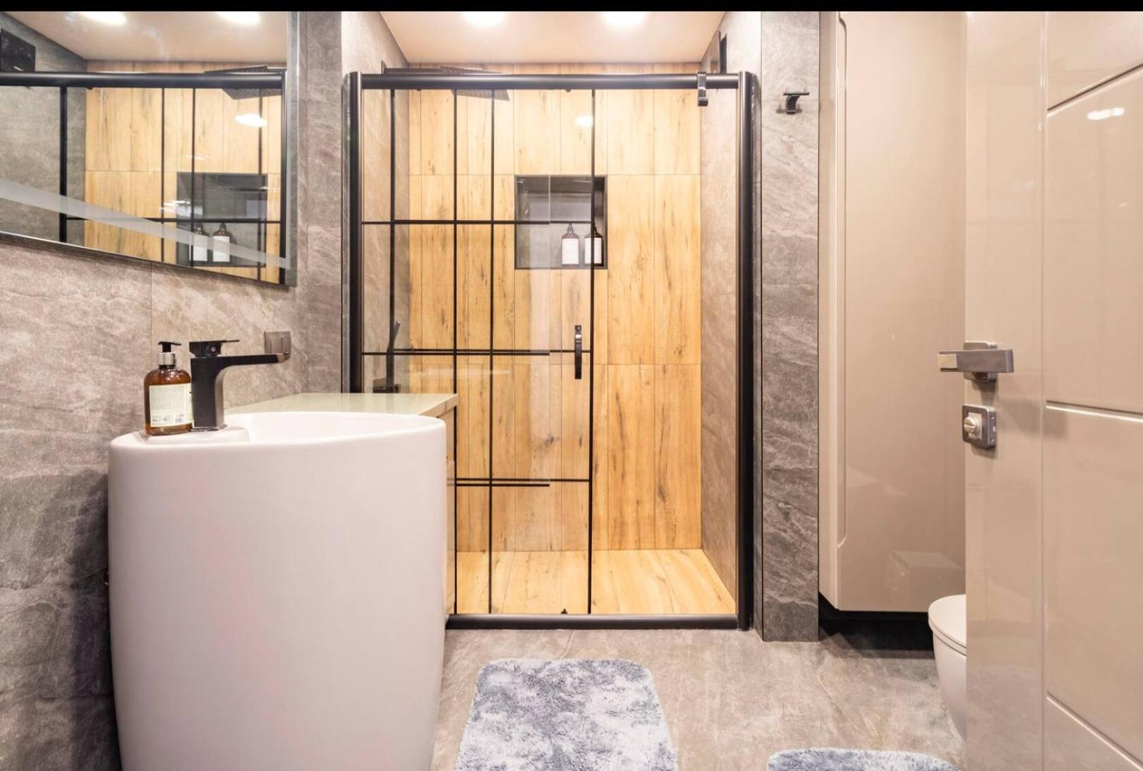 Luxury In The Heart Of Nisantasi Apartment *