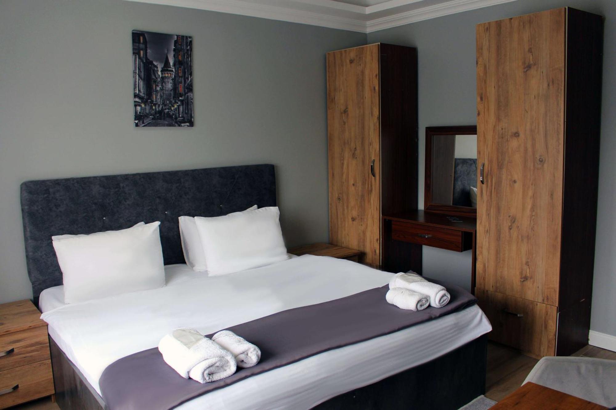 Hotel Biglife *