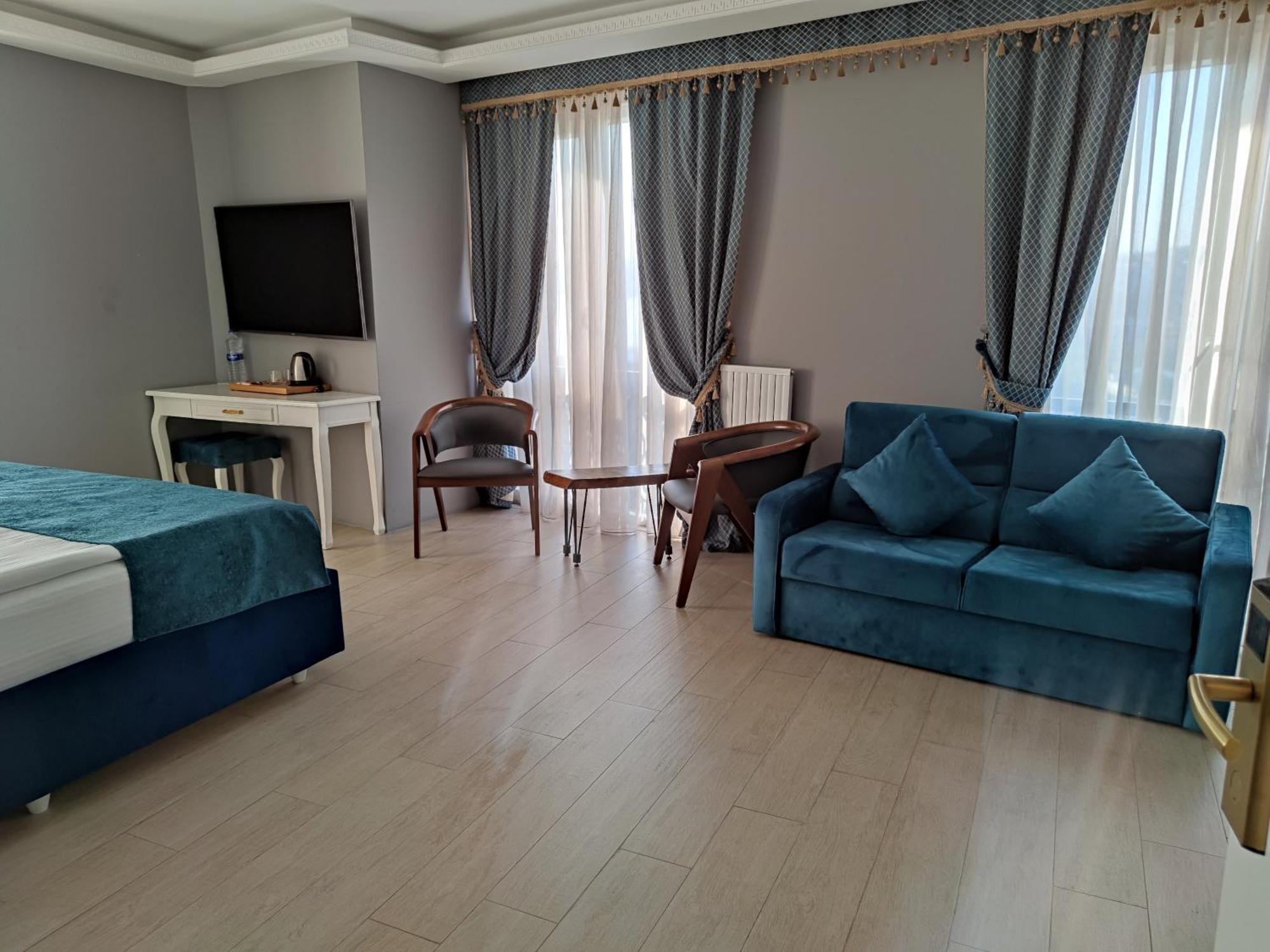 Galata 3*