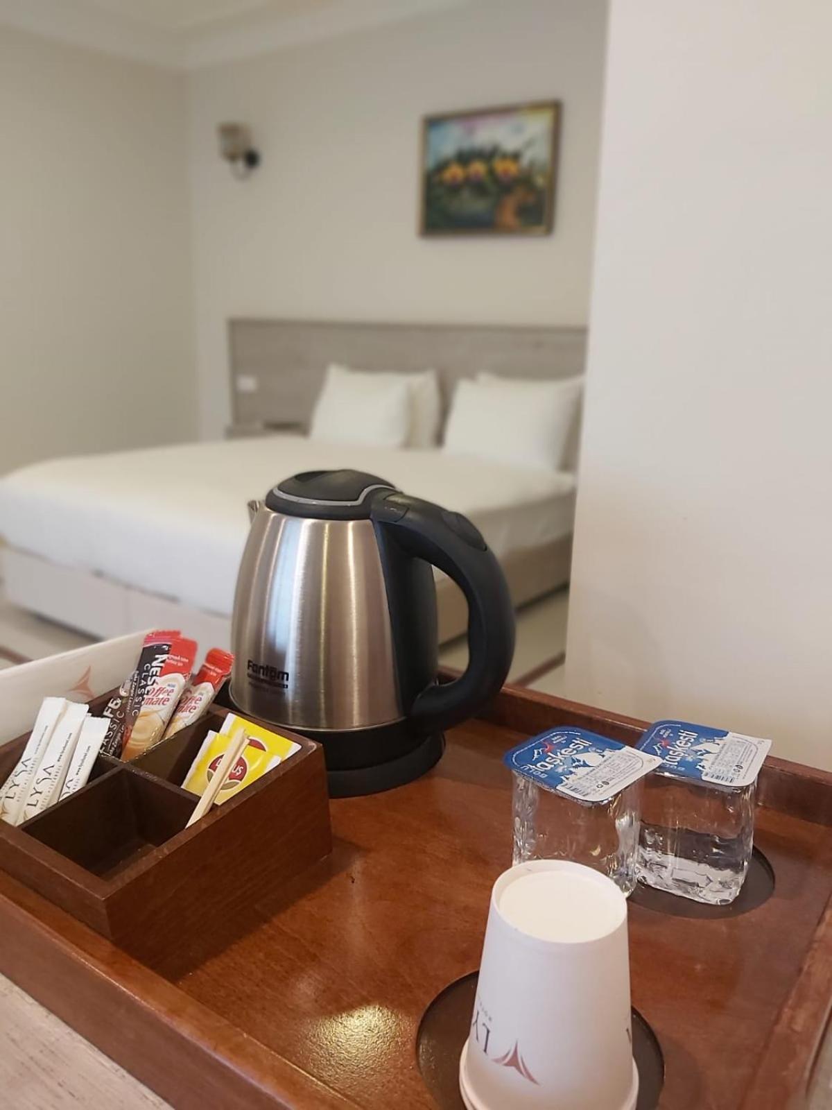 Marina Park Hotel