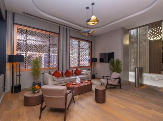 G Tower At Divan Near To Mimar Sinan Metro Station Apartment