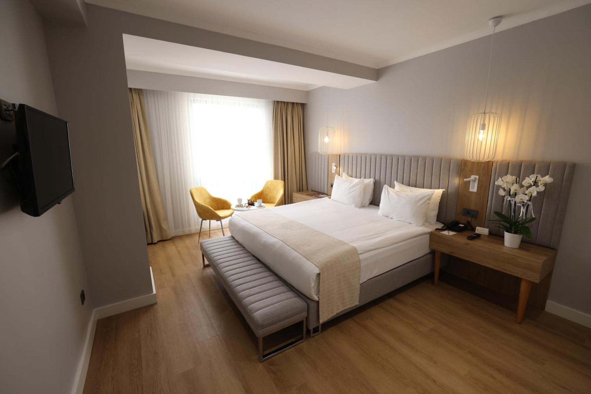 Sundance Hotel