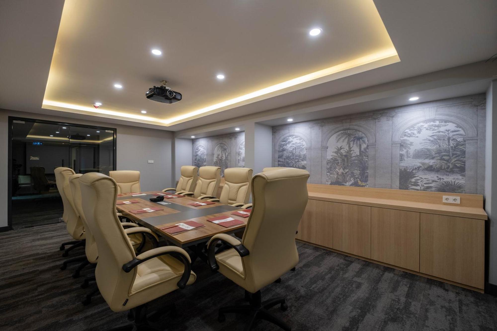 Berr Hotel 4*