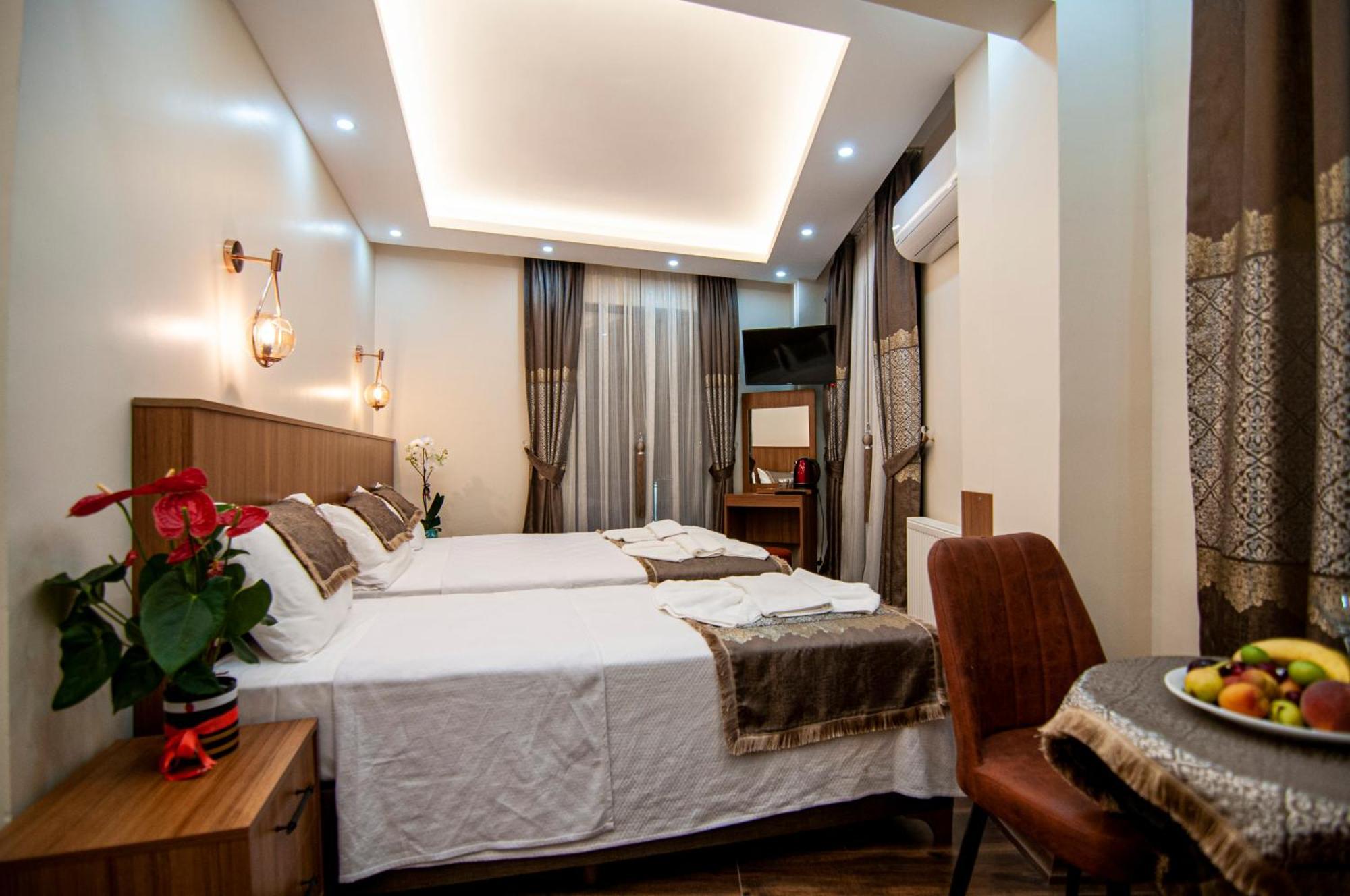 Historia Hotel
