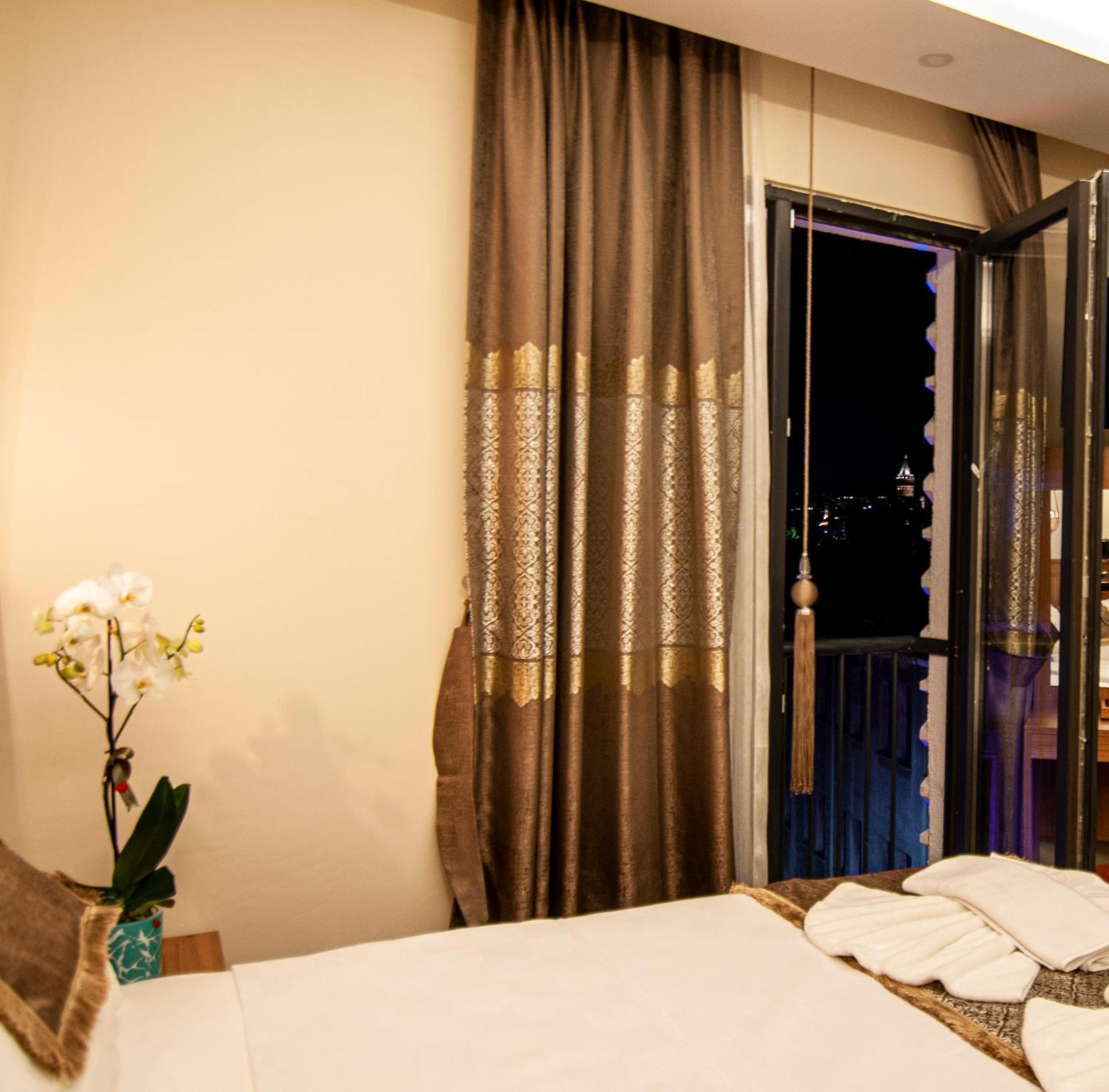 Hotel Historia 3*