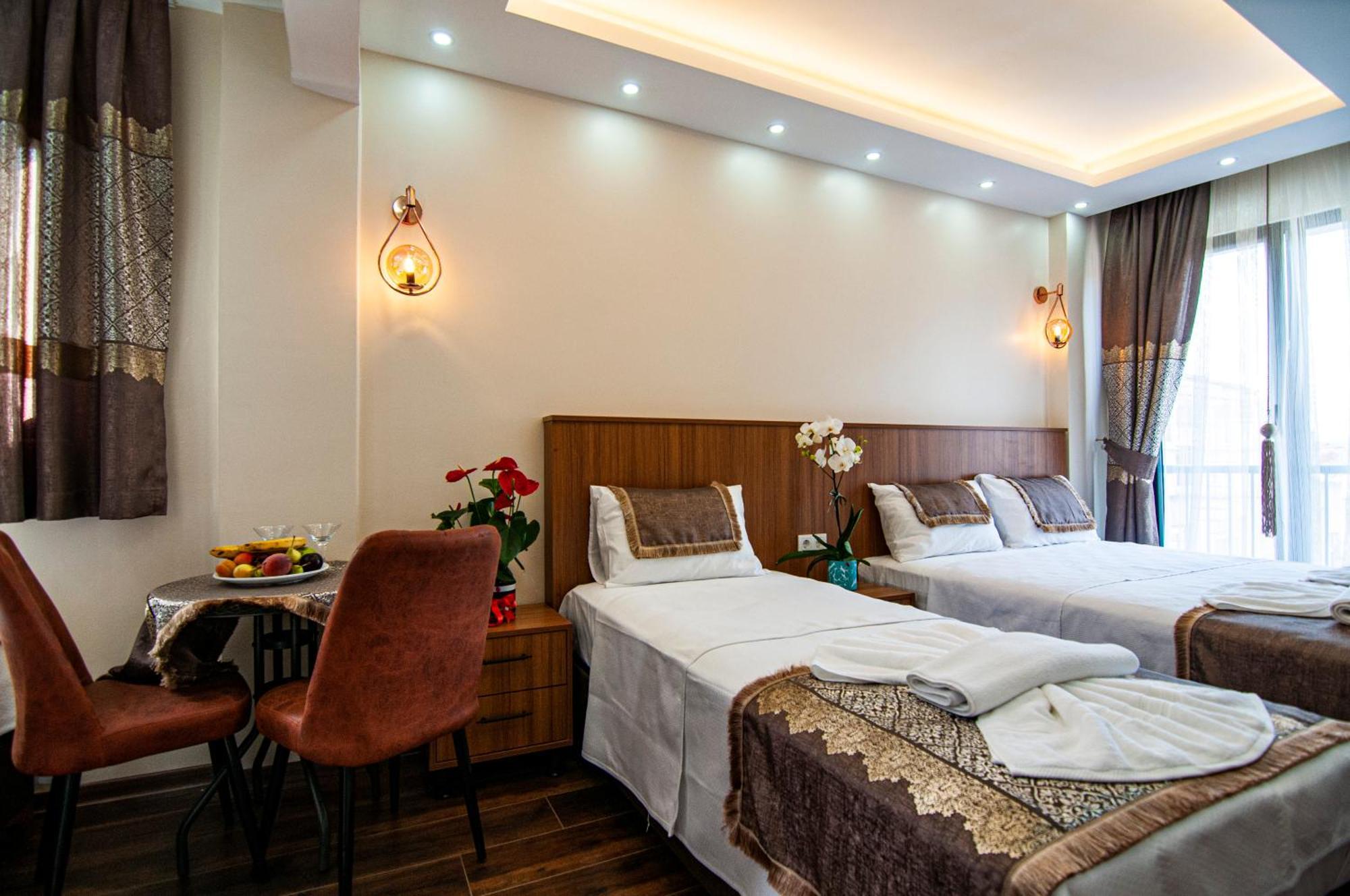 Historia Hotel