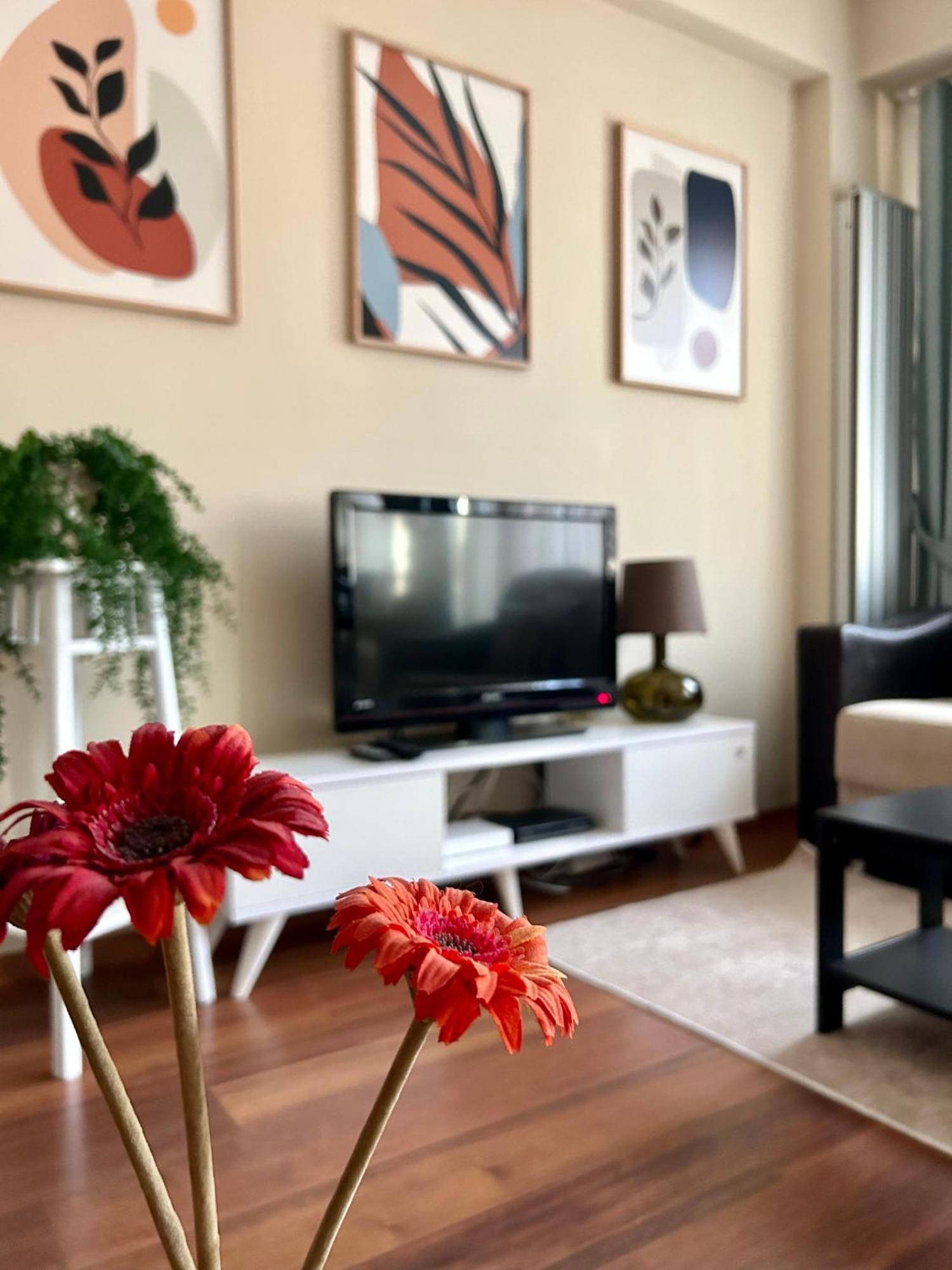 Pera Apartment *