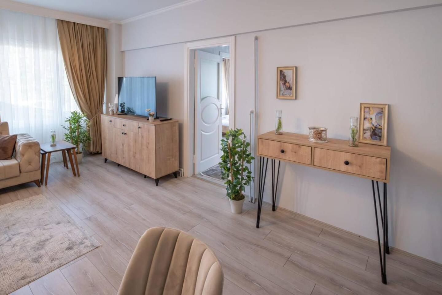 Modern 2br Apt In The Hearth Of The Apartment