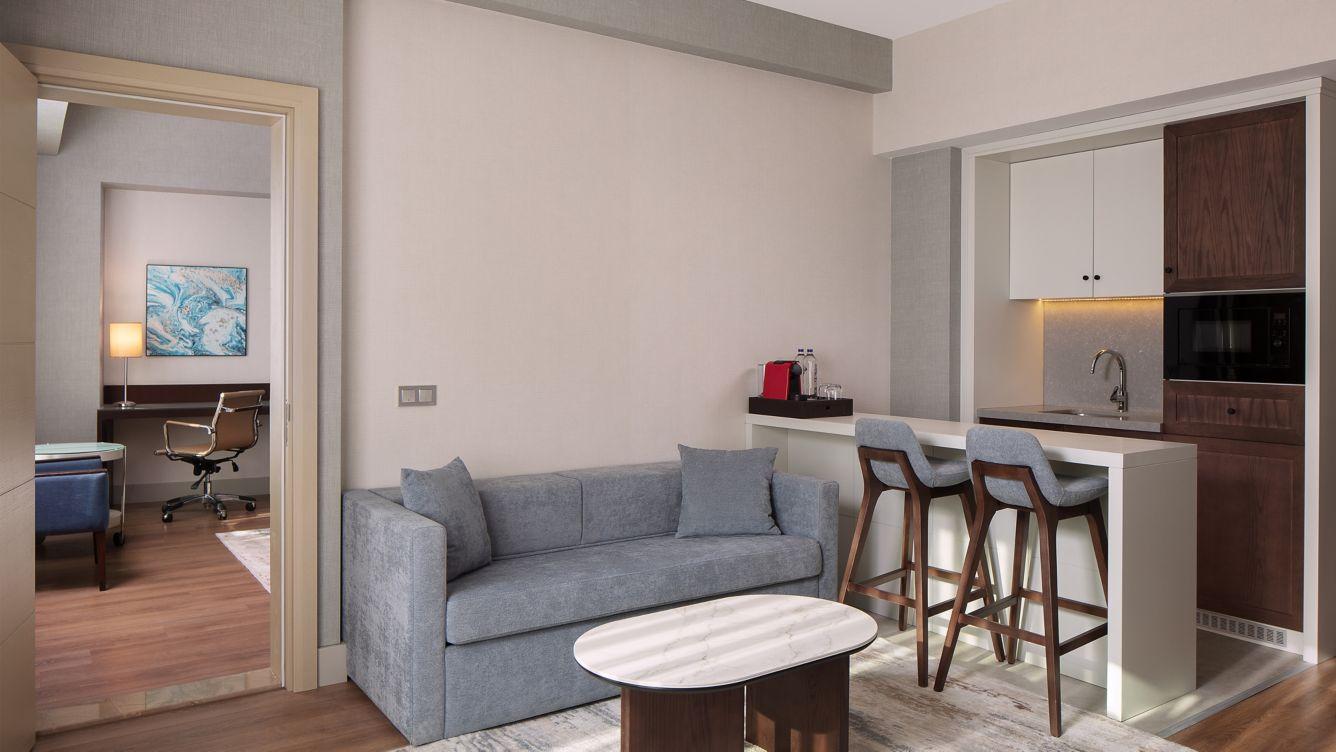 Delta By Marriott West Otel