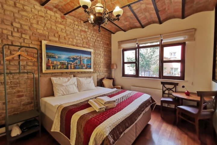 Ottobalat Apartment Istanbul