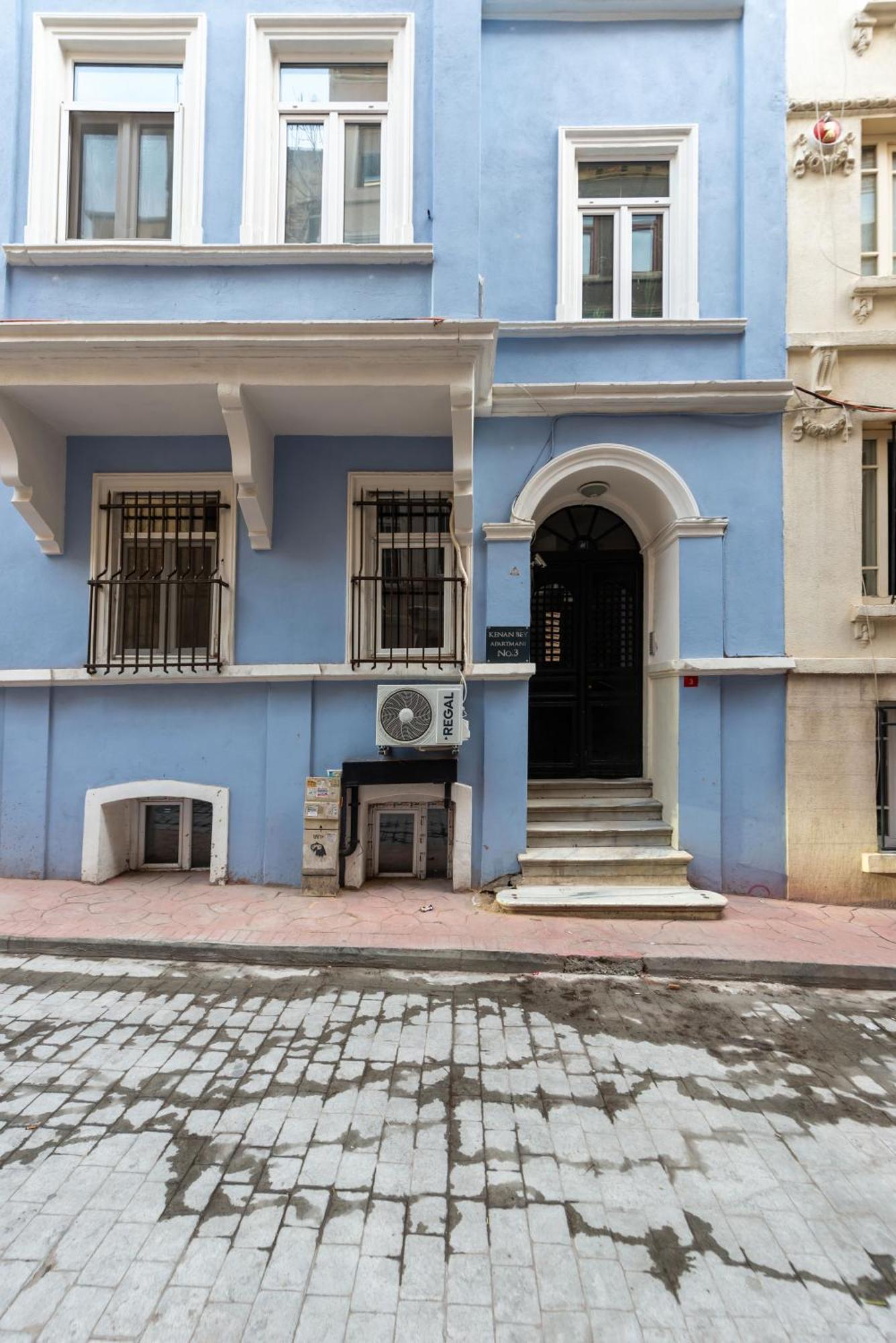 Maison Chic : Newly Renovated 3br In Center * Istanbul