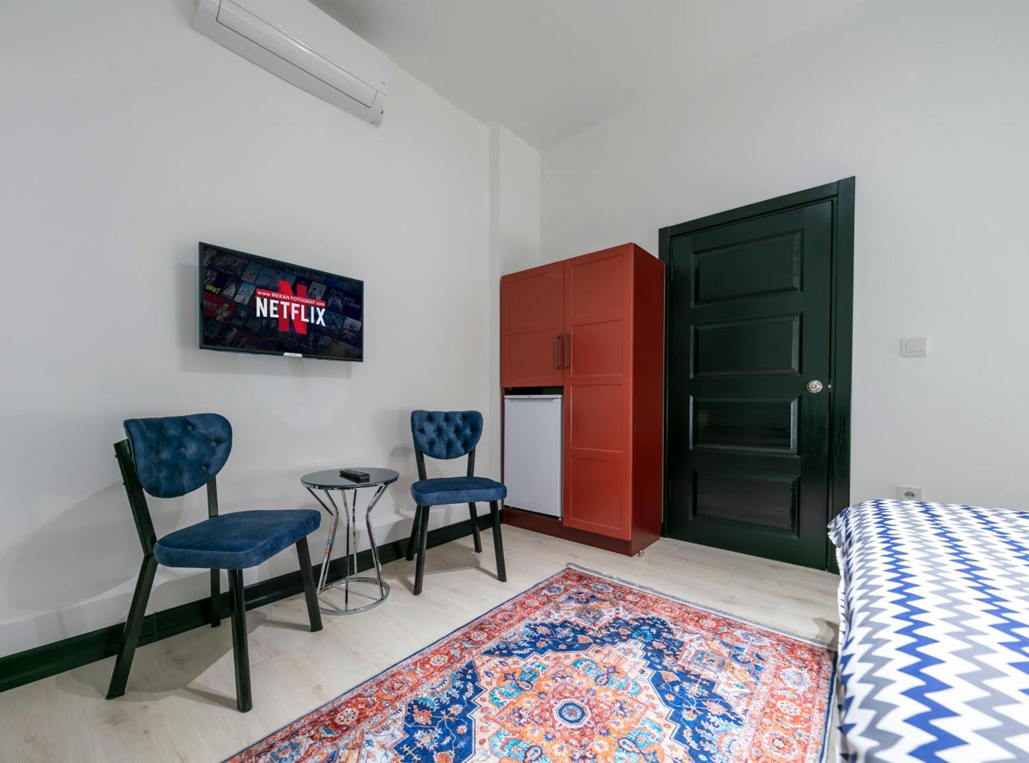 Hexa Aparthotel