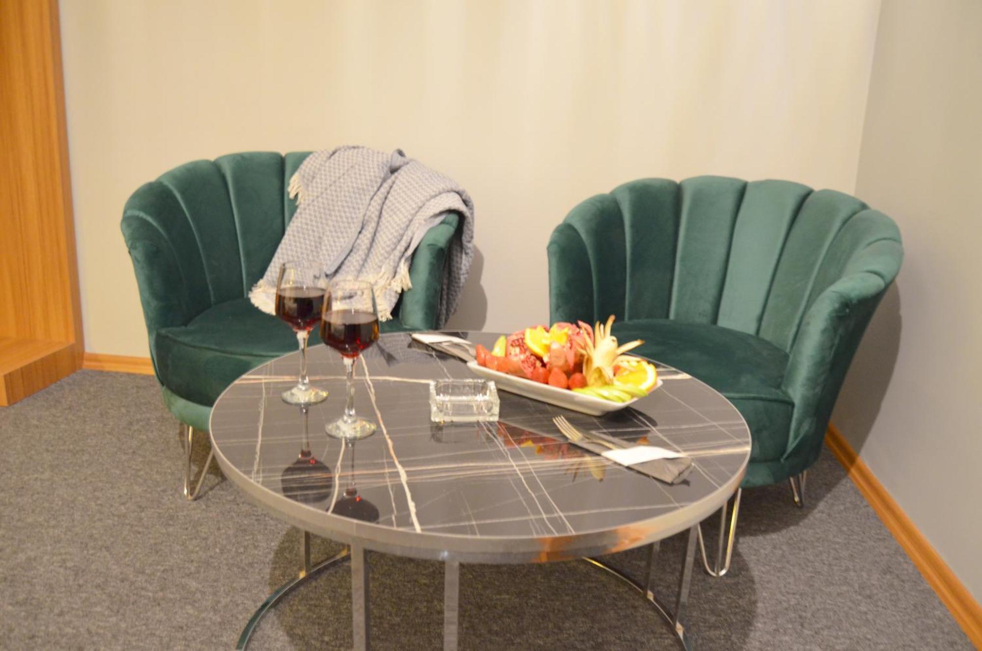Rosse Aparthotel *