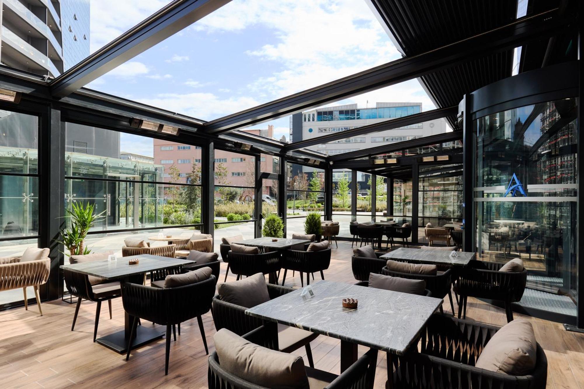 Hotel Bomonti Arjaan By Rotana 5*