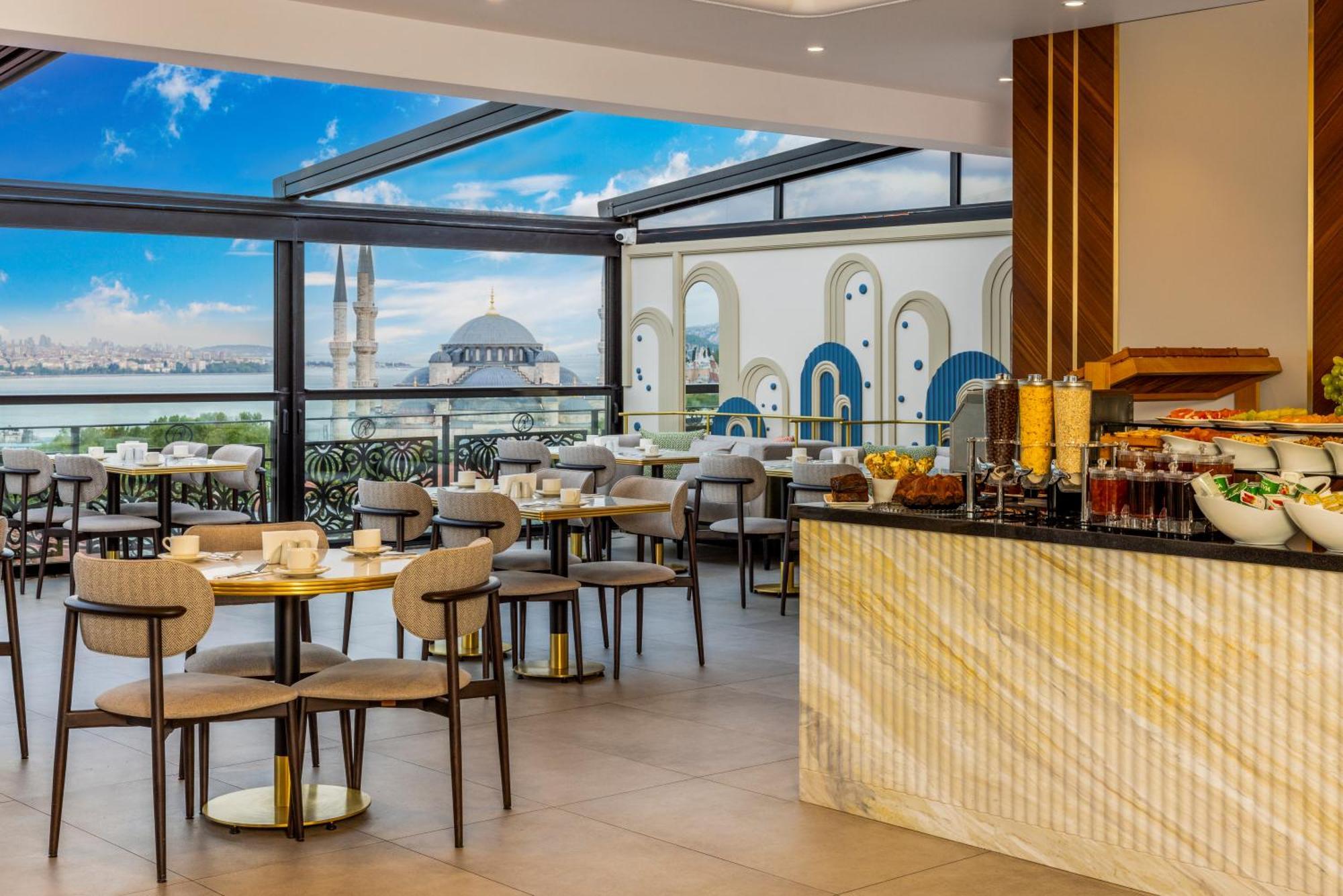 Rast Sultanahmet Hotel 4*
