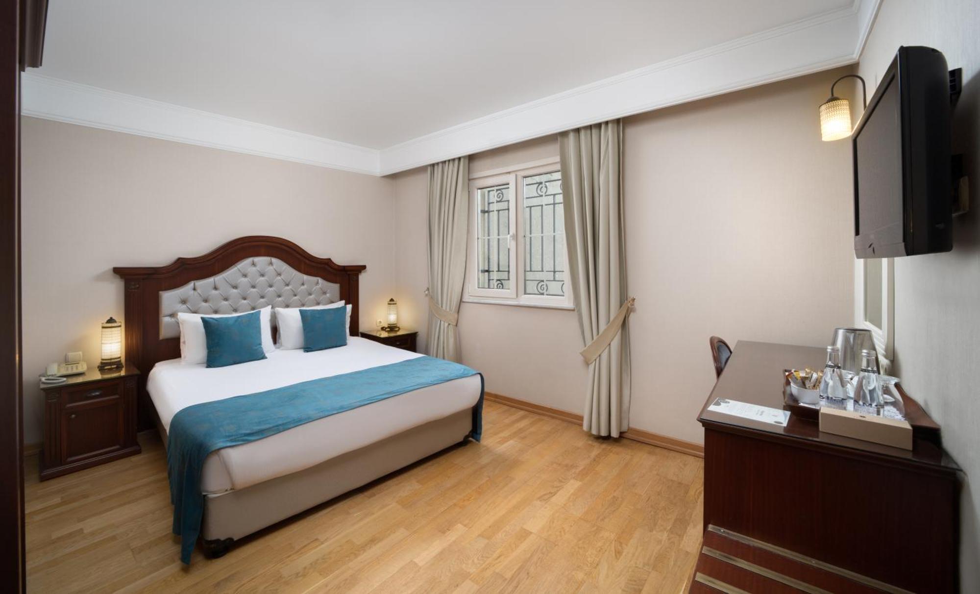 Recital Hotel 3*