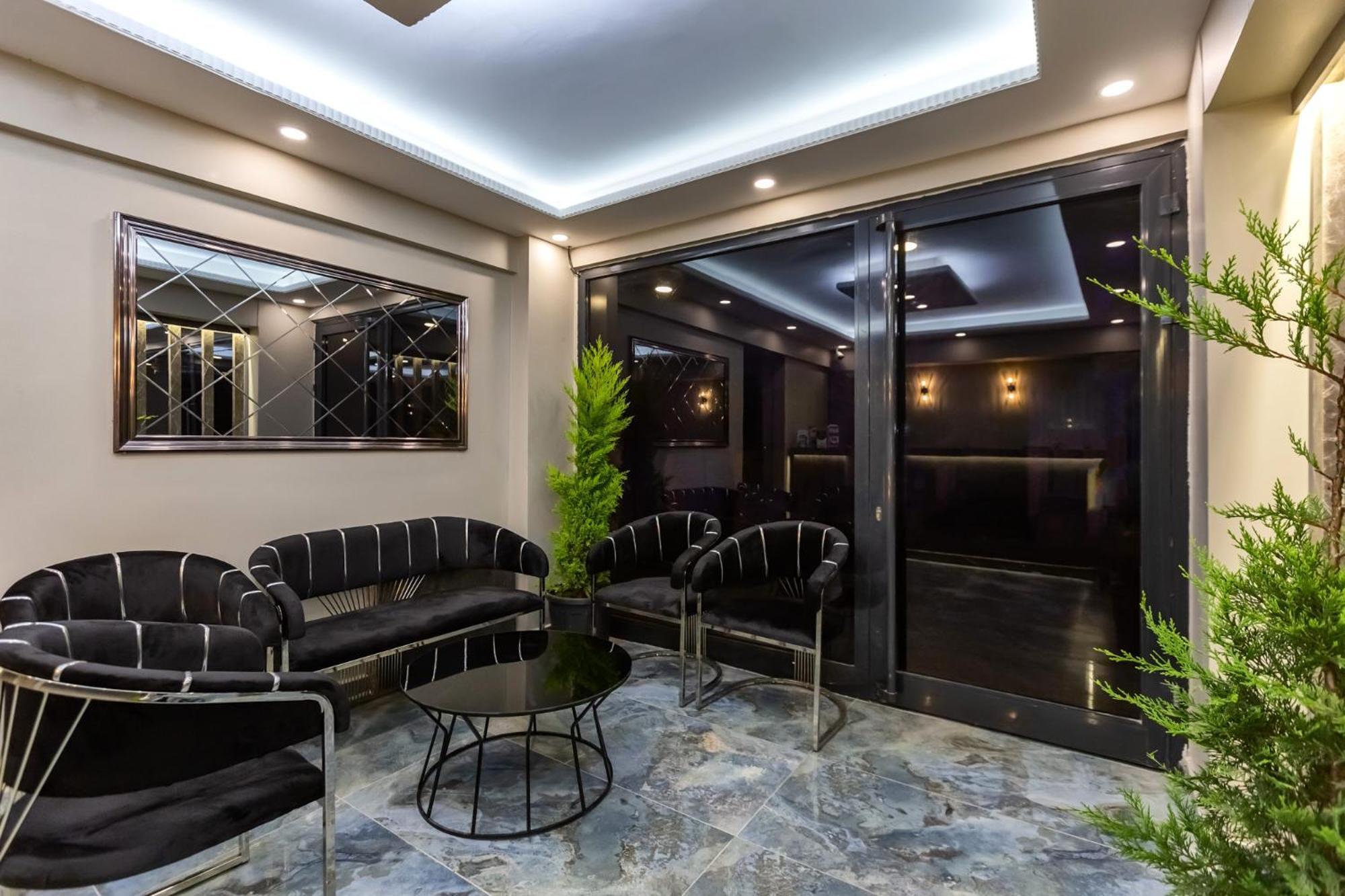 Hotel Ria Boutique 4*