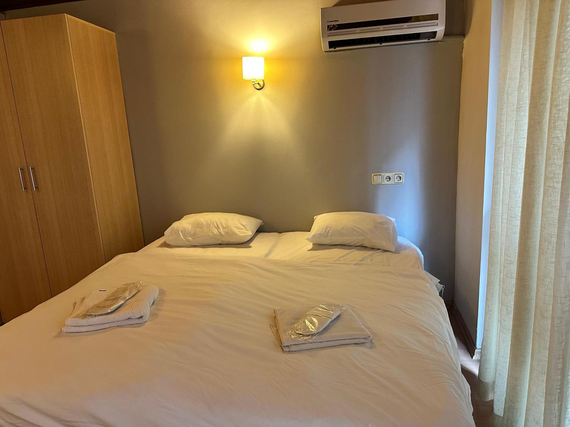 Hotel Adil *