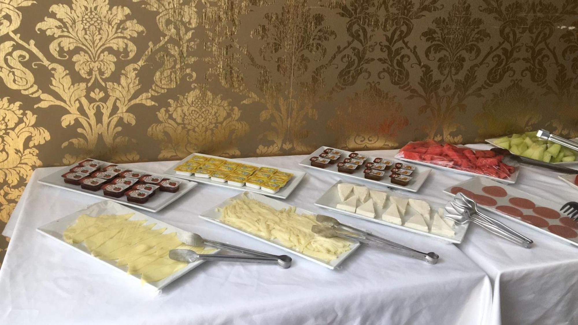 Hotel Safir 3*