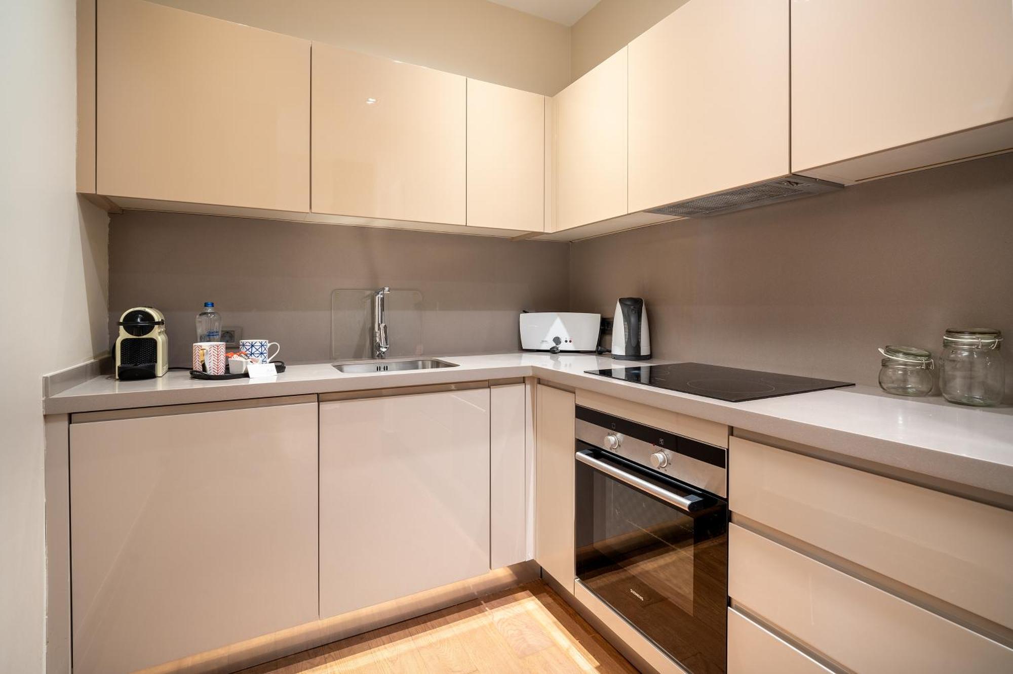 Otel Sentire & Residences Taksim 5*