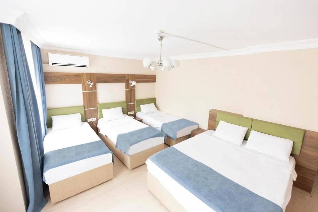 Hotel De Maree 3*