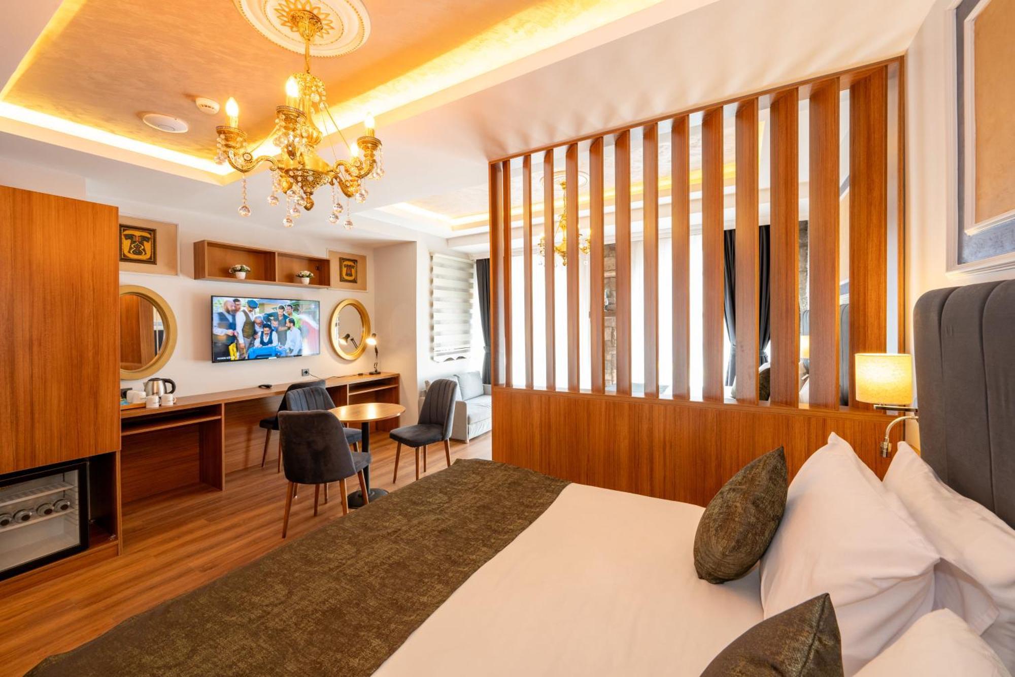 Hotel Harmony & Istanbul