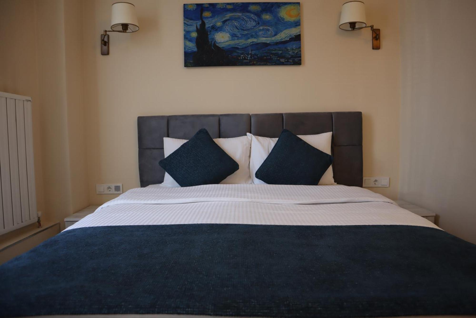Galata Hotel 3*