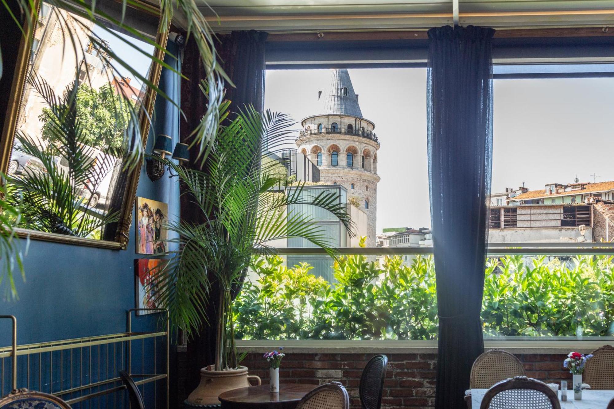 Hotel Meroddi Barnathan