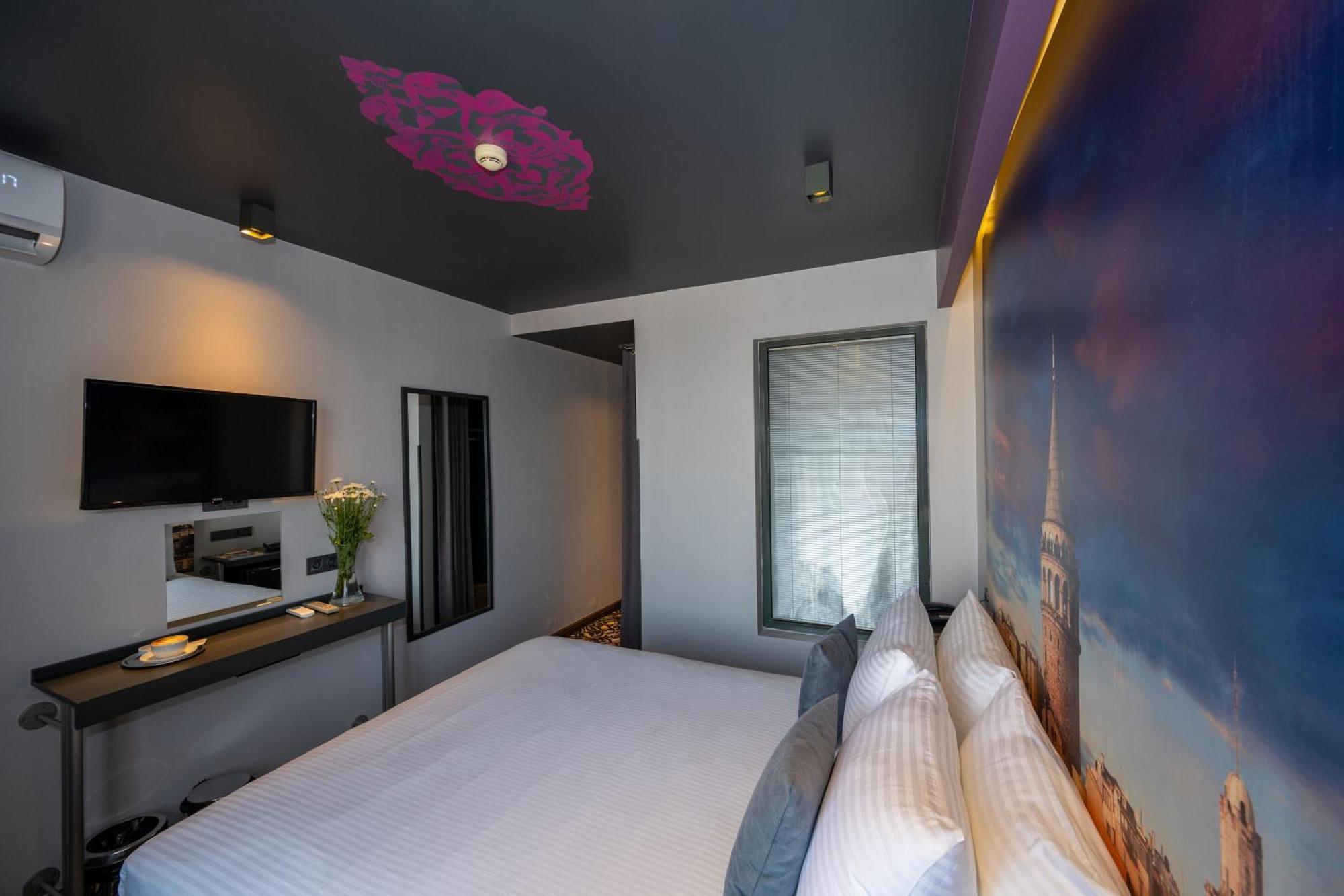 Tulip & Otel 4*