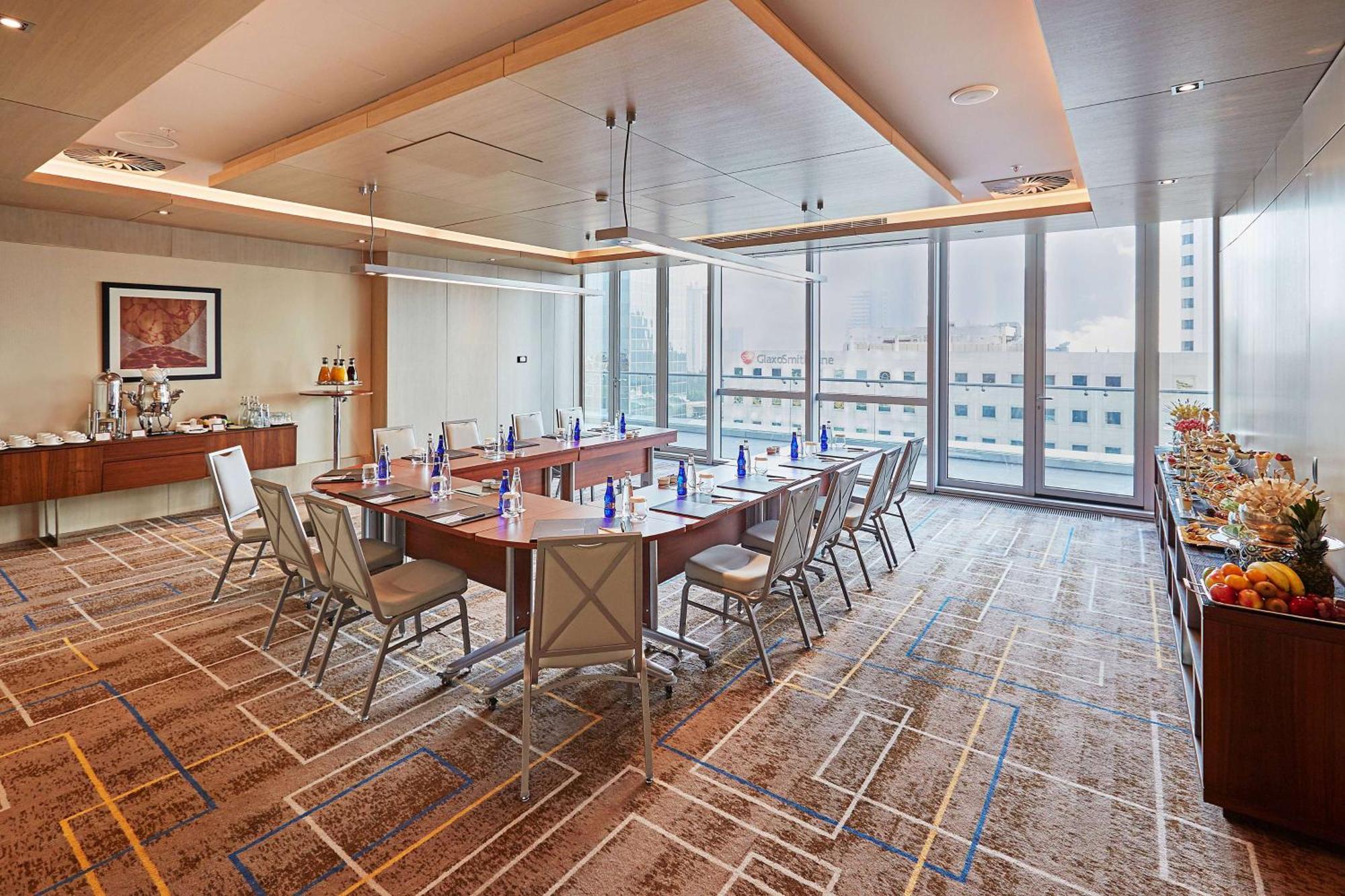 Otel Wyndham Grand Levent & Conference Center 5*