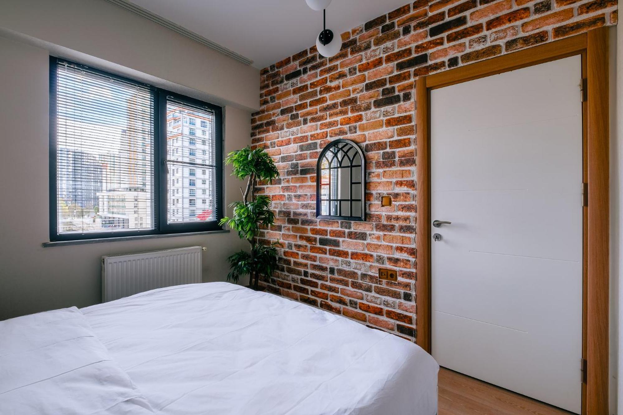 Apartment Colorful Flat Near Torium And Beylikduzu Metrobus Istanbul