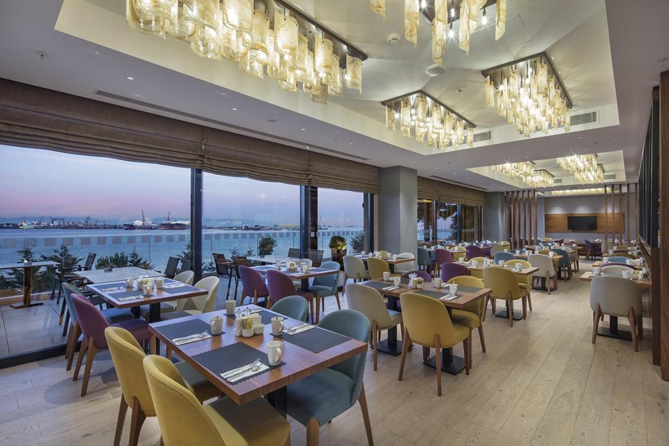 - Tuzla Bay By Ihg Hotel 4*