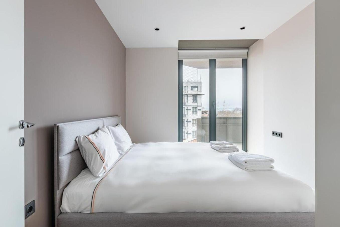 Penthouse Duplex 4br25bath Terrace Views! #258 * Istanbul