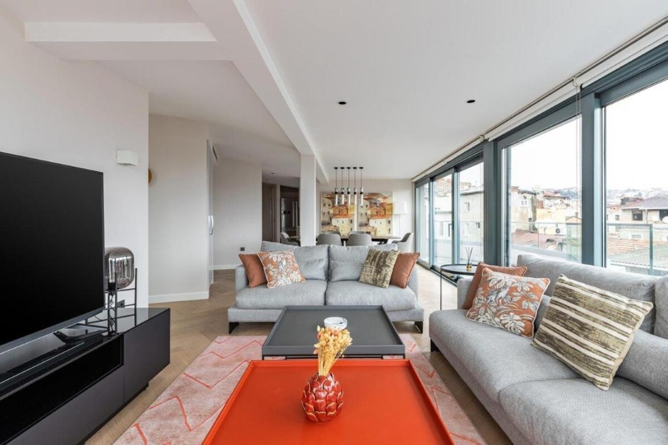 Apartment Penthouse Duplex 4br25bath Terrace Views! #258