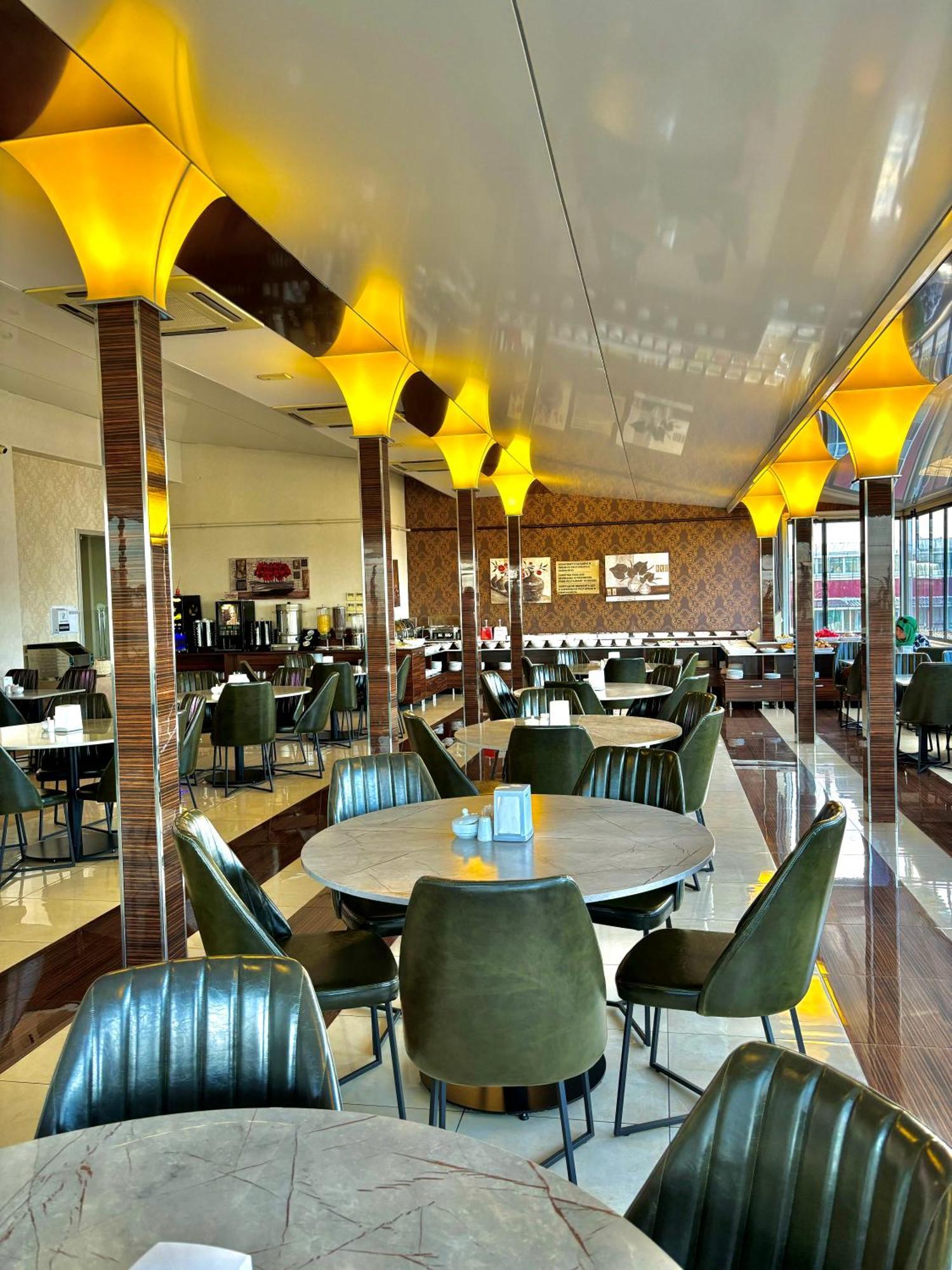 Hotel Gold 3*