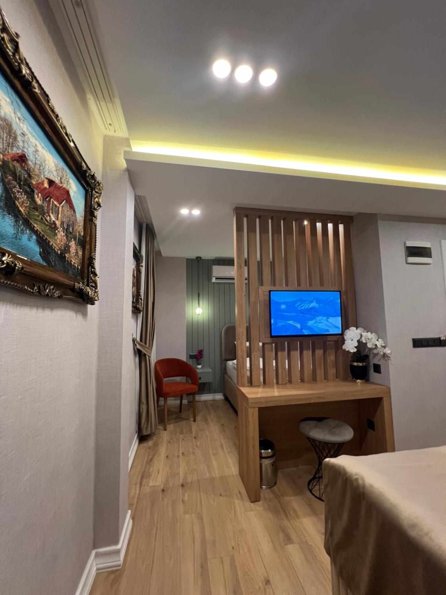 The Aramis Galata