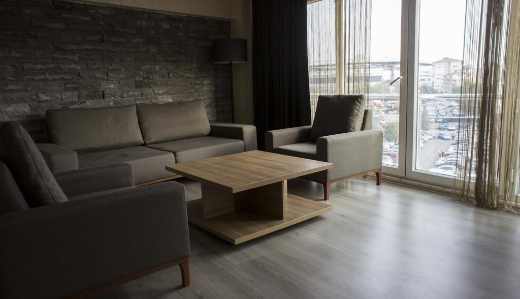 Sun Apartment *