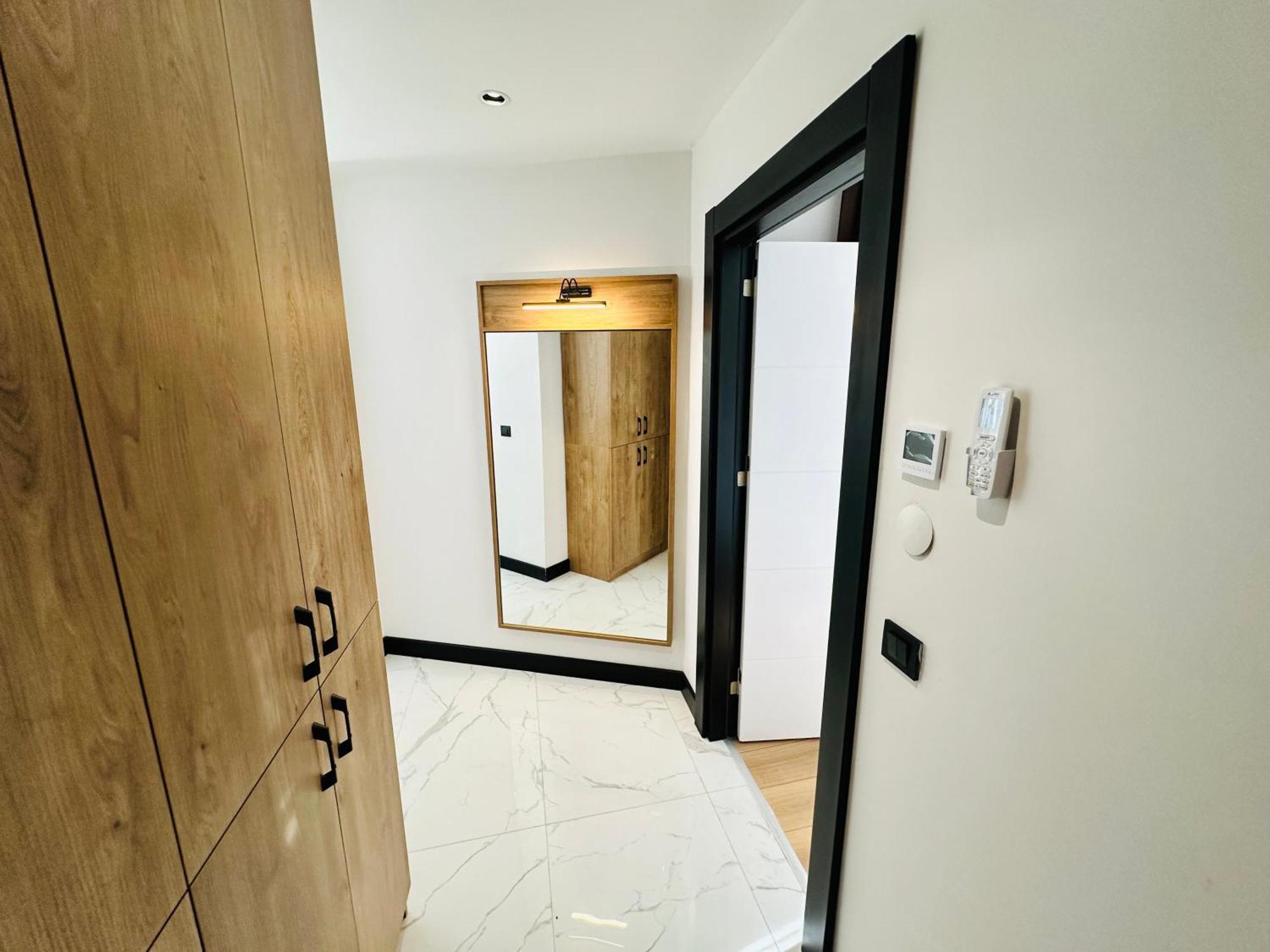 Rose Point Apartment