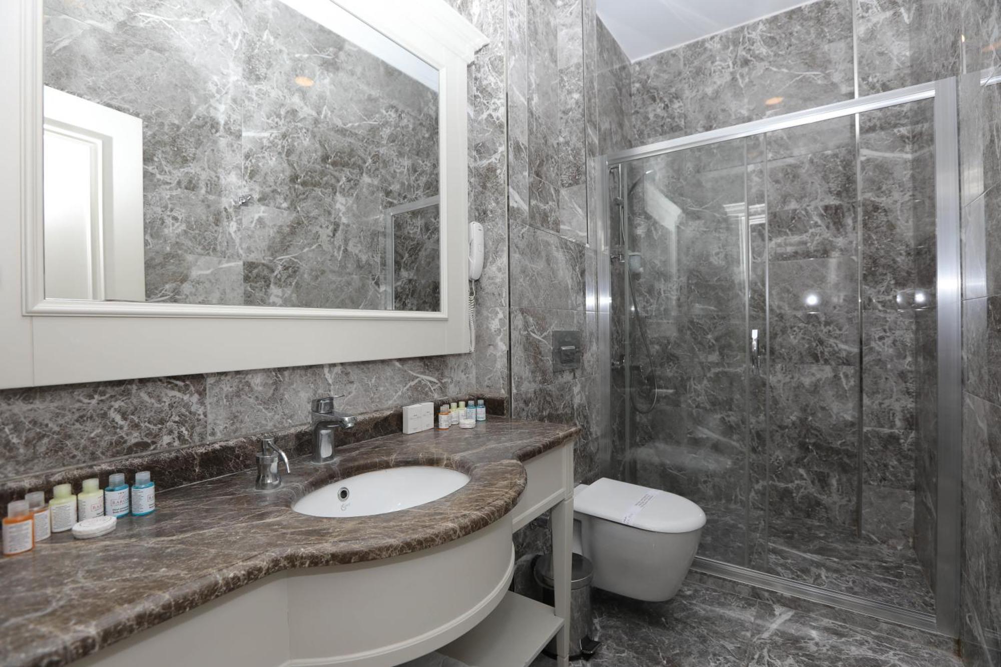 Baron & 4* Istanbul