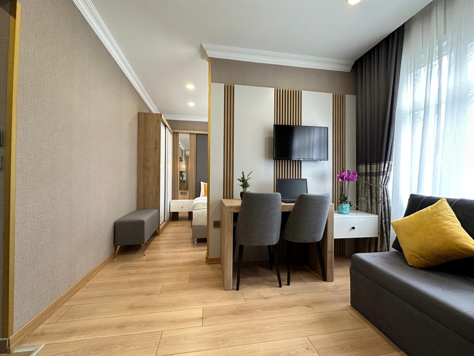 H&l Hotel 2*