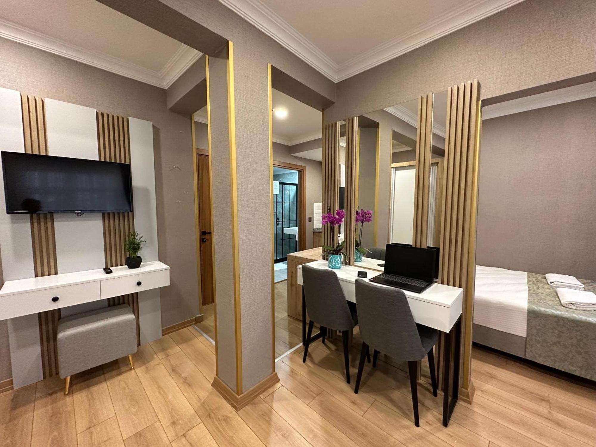 H&l Hotel 2*