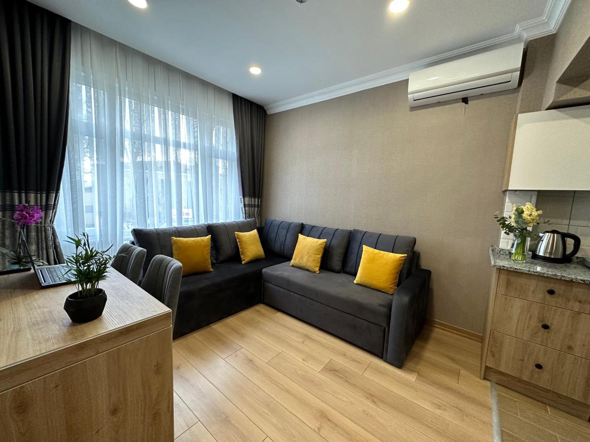Hotel H&l 2*