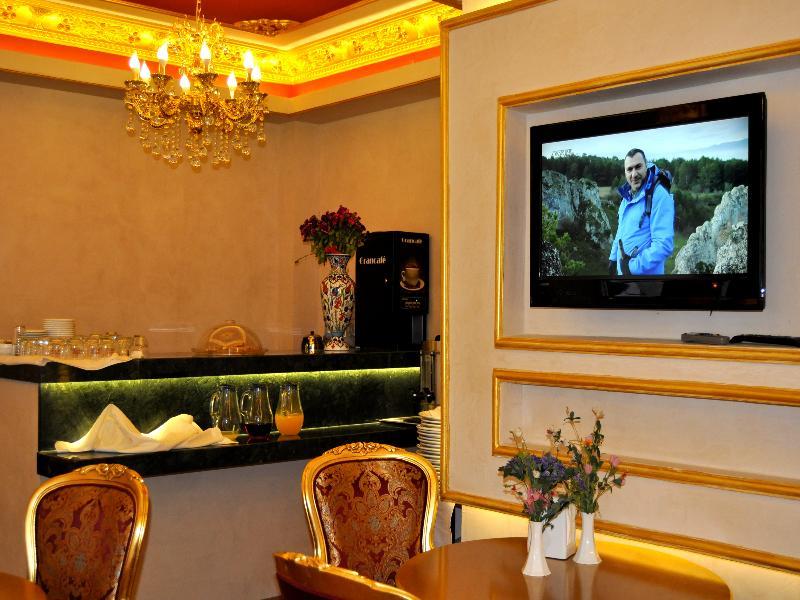 Aquarium Otel 3*