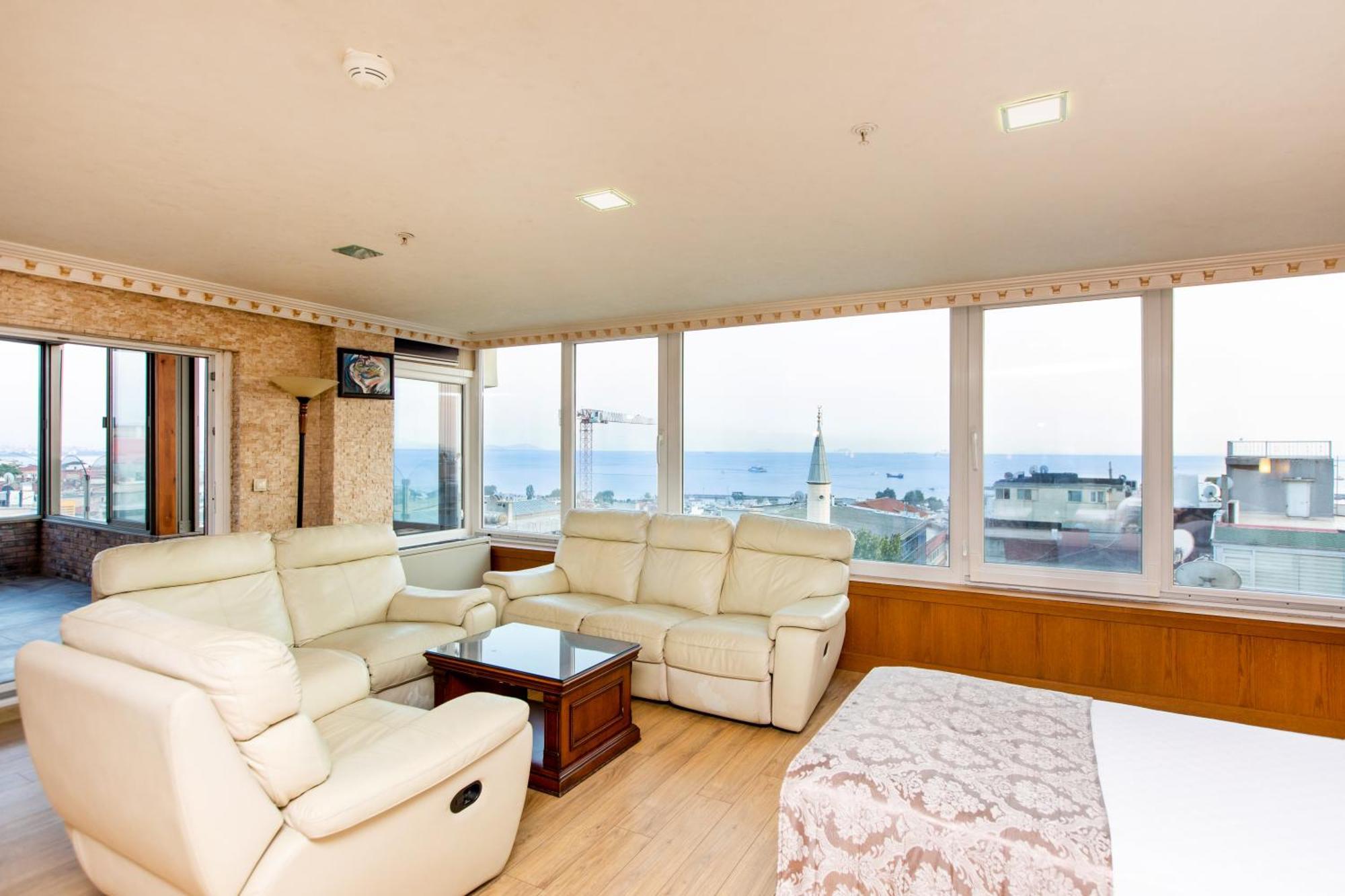 Hotel Baron & 4*