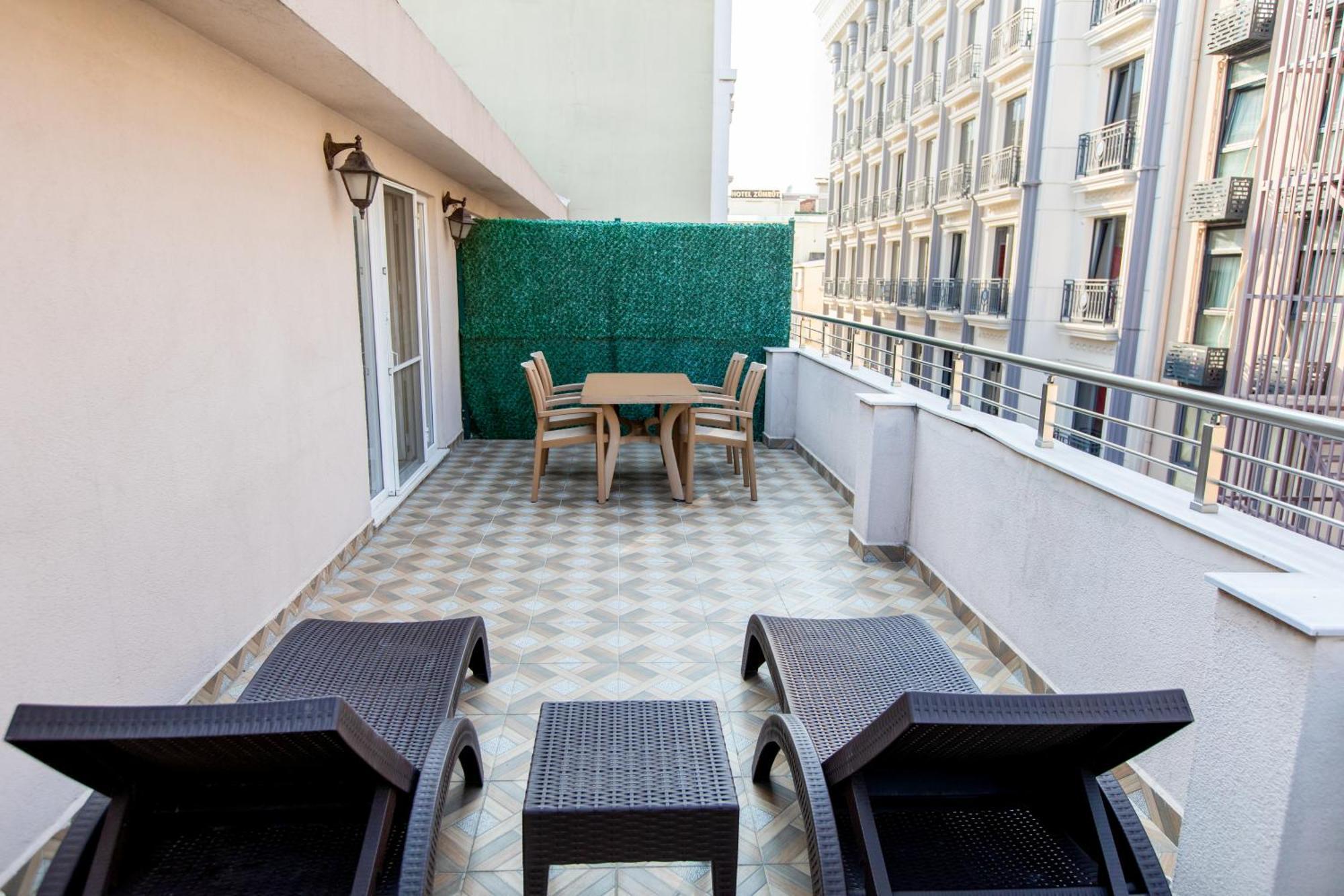 Hotel Baron & Istanbul