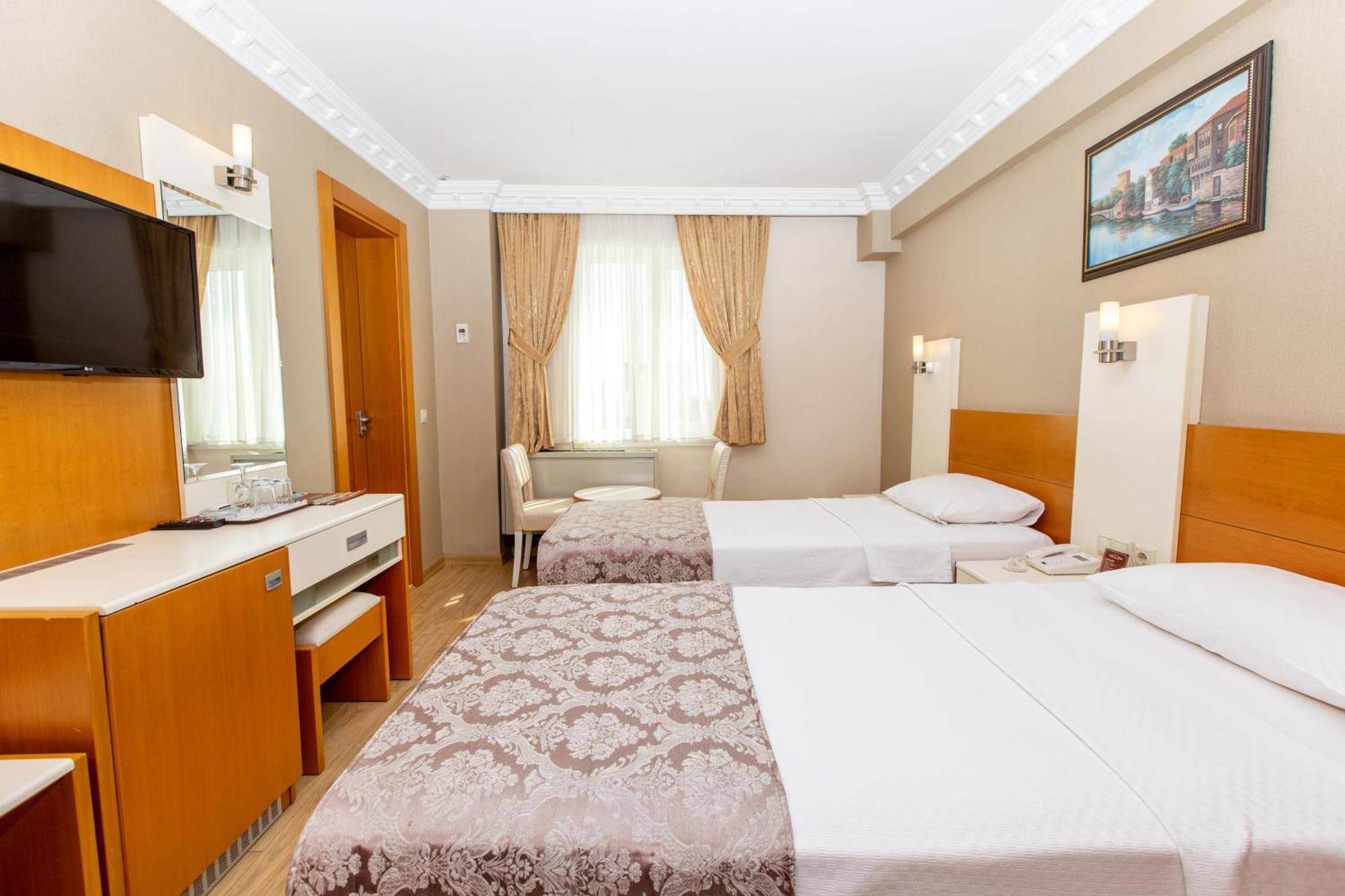 Hotel Baron & Istanbul