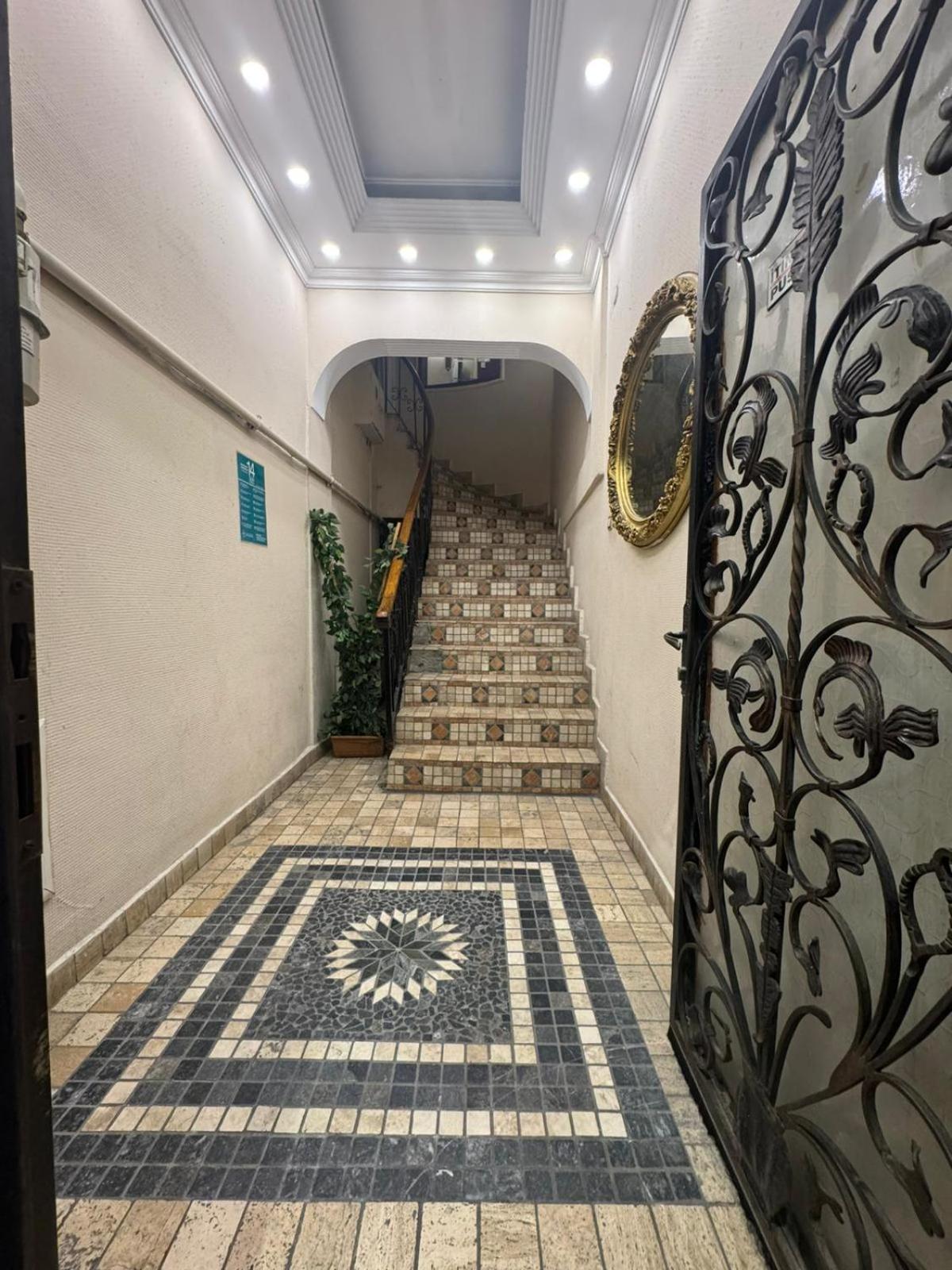 Taksim Sato
