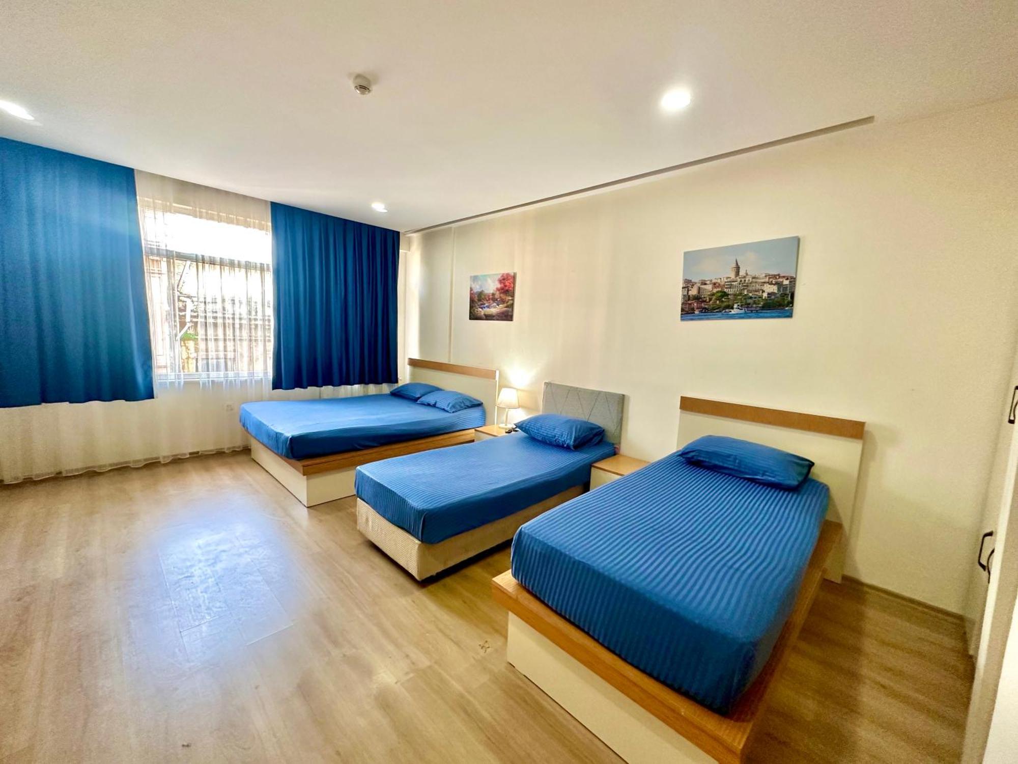 Comfort Nevvaz Suit Taksim